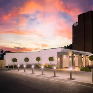 London - Gatwick Airport By Ihg Hotel
